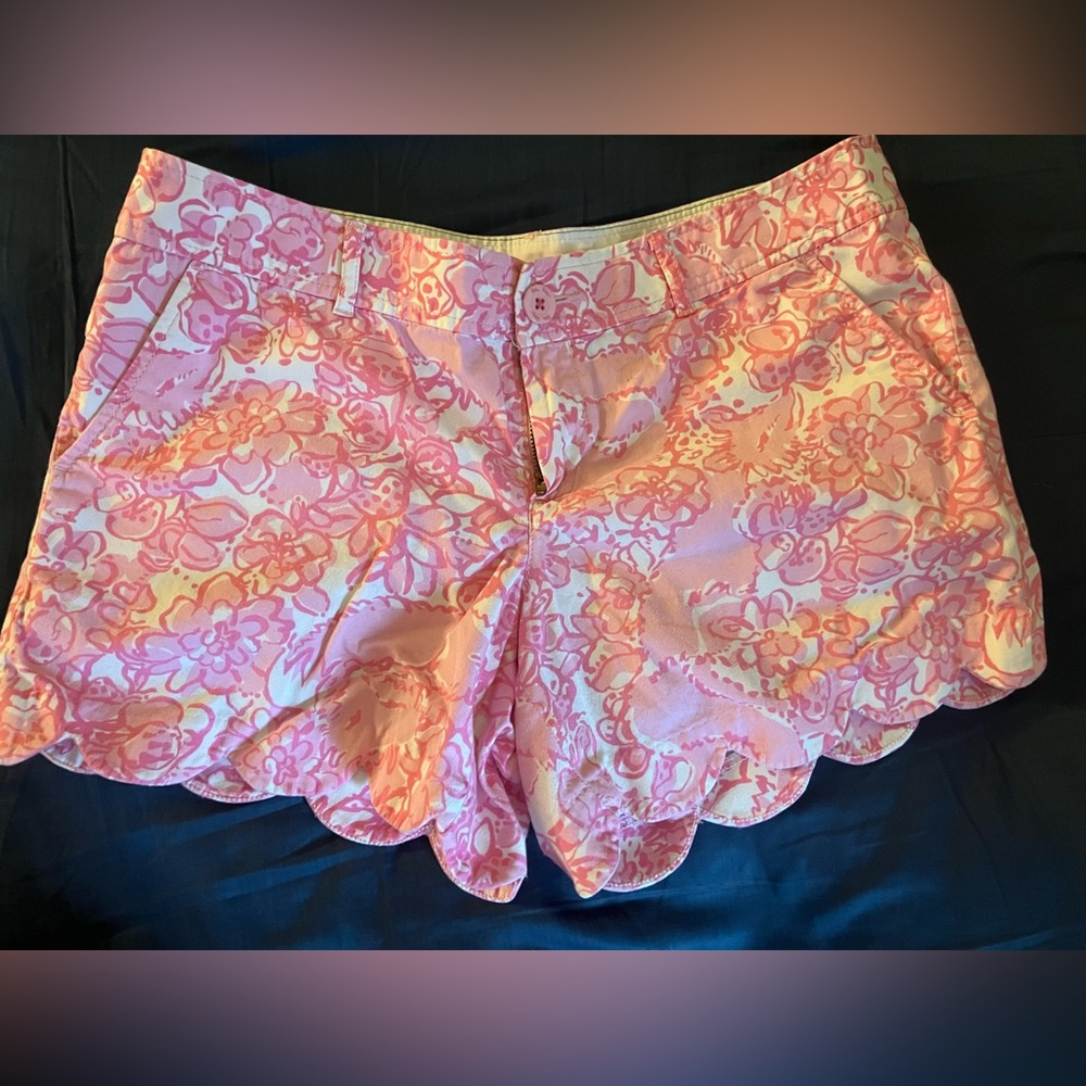 GUC Sz 10 Buttercup shorts in She’s a Fox